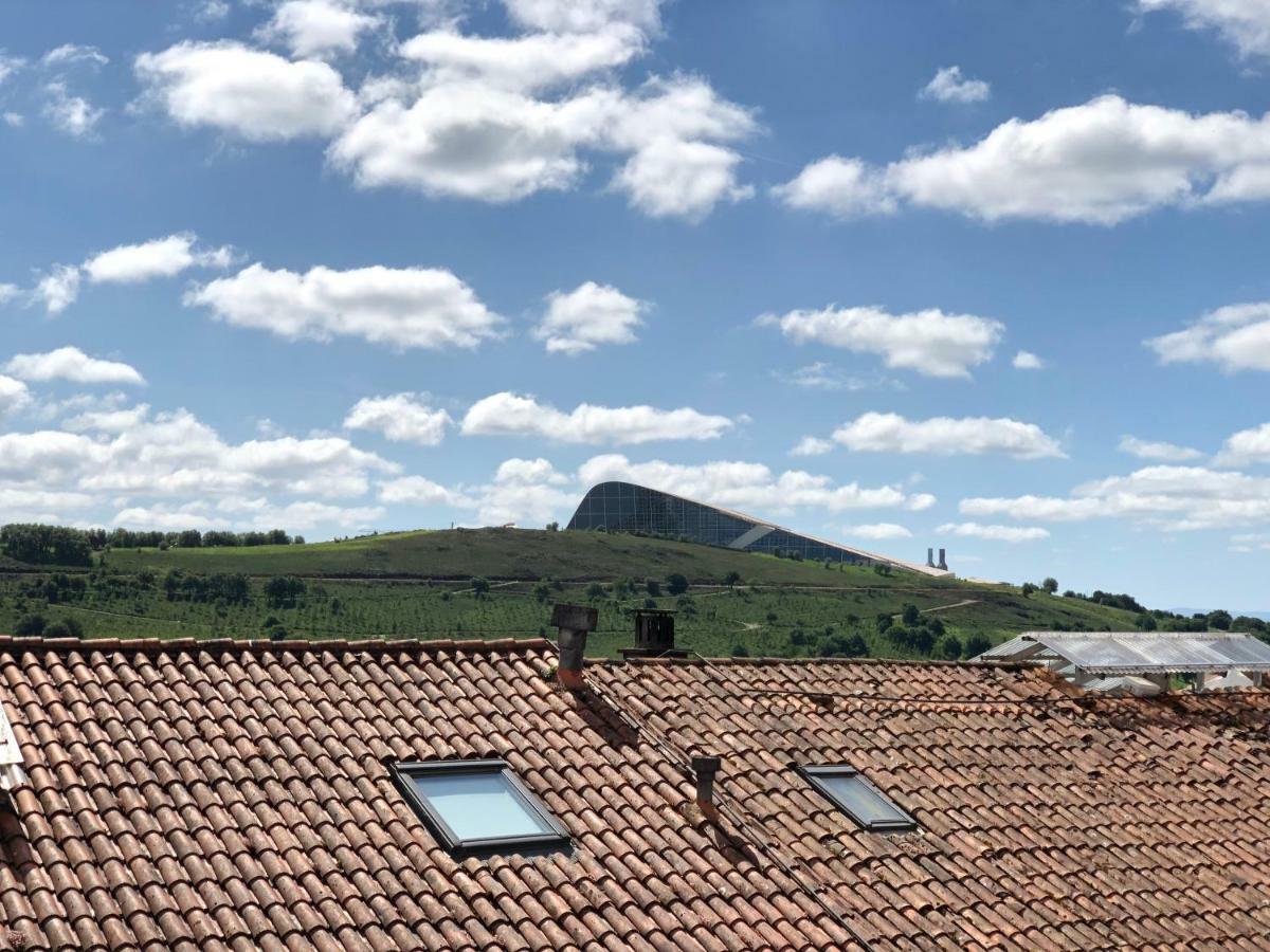Oh La Life! Camino Frances Santiago de Compostela Exterior photo