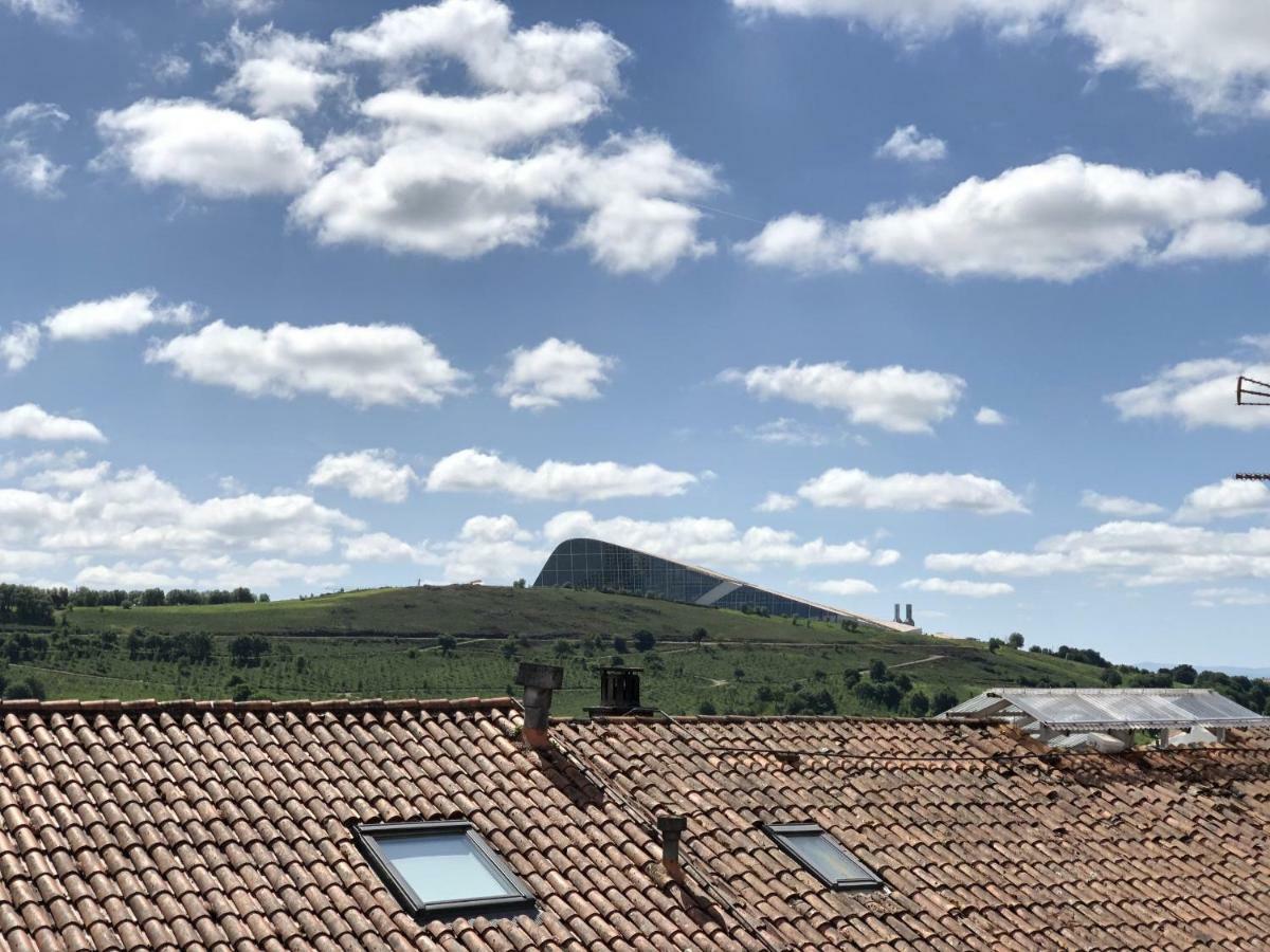 Oh La Life! Camino Frances Santiago de Compostela Exterior photo